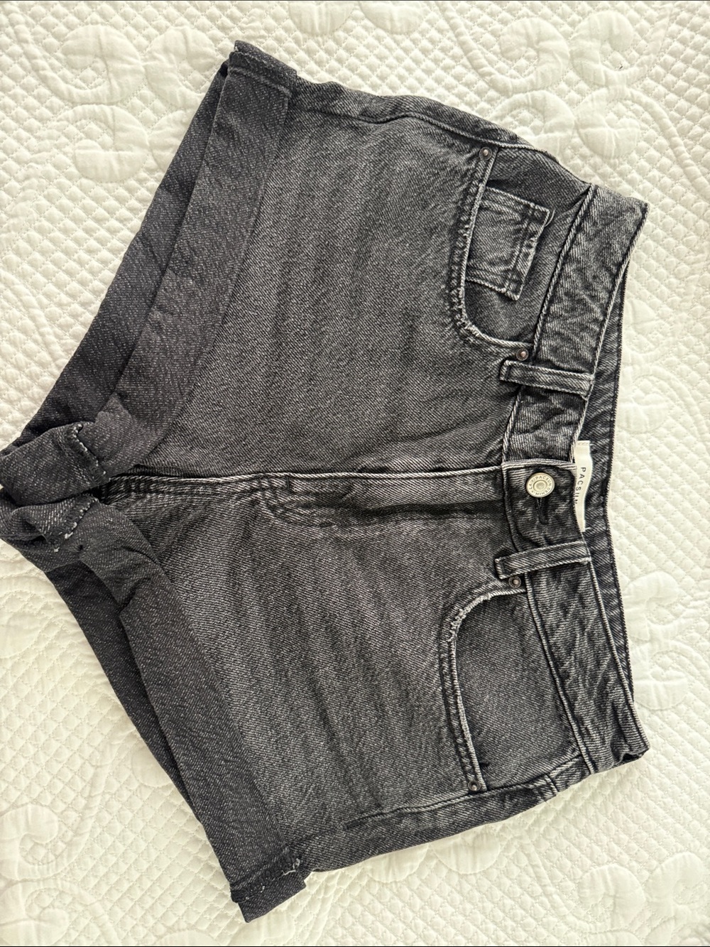 Women's Black Denim Shorts - pacsun size 26 mom shorts